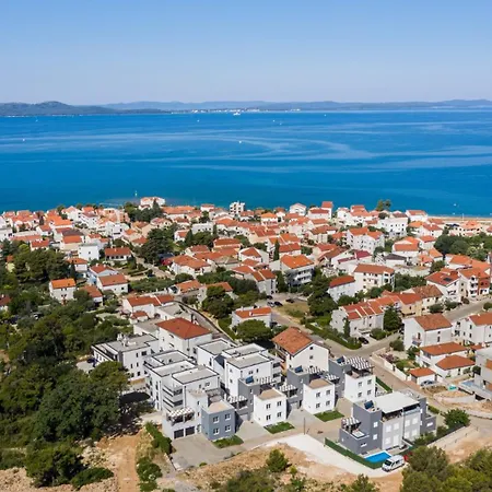 Crowonder Nika - With Heated Swimming Pool, Jacuzzi And Sauna * Zadar
